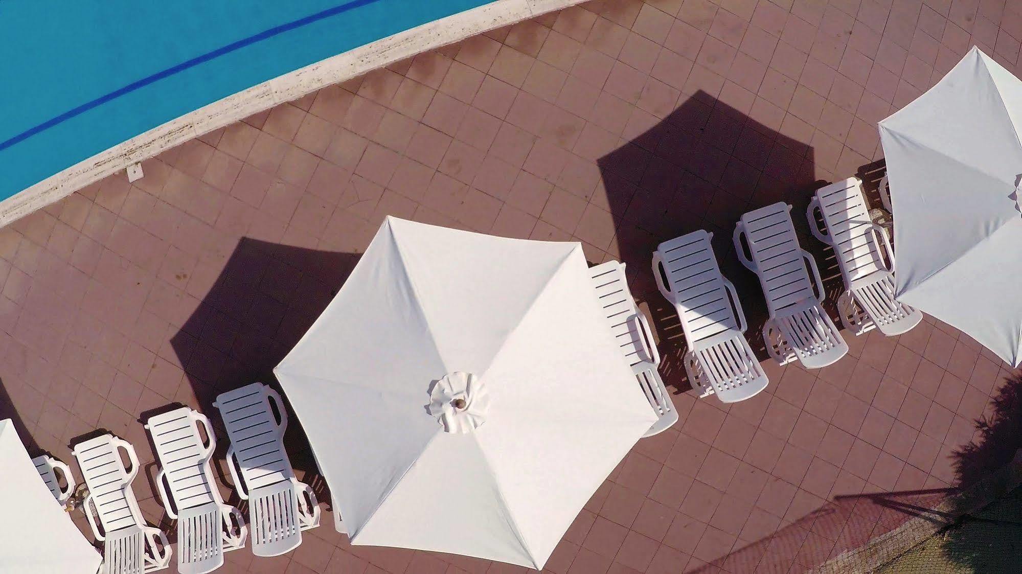 Villaggio Sabbie Bianche 赞布隆内 外观 照片
