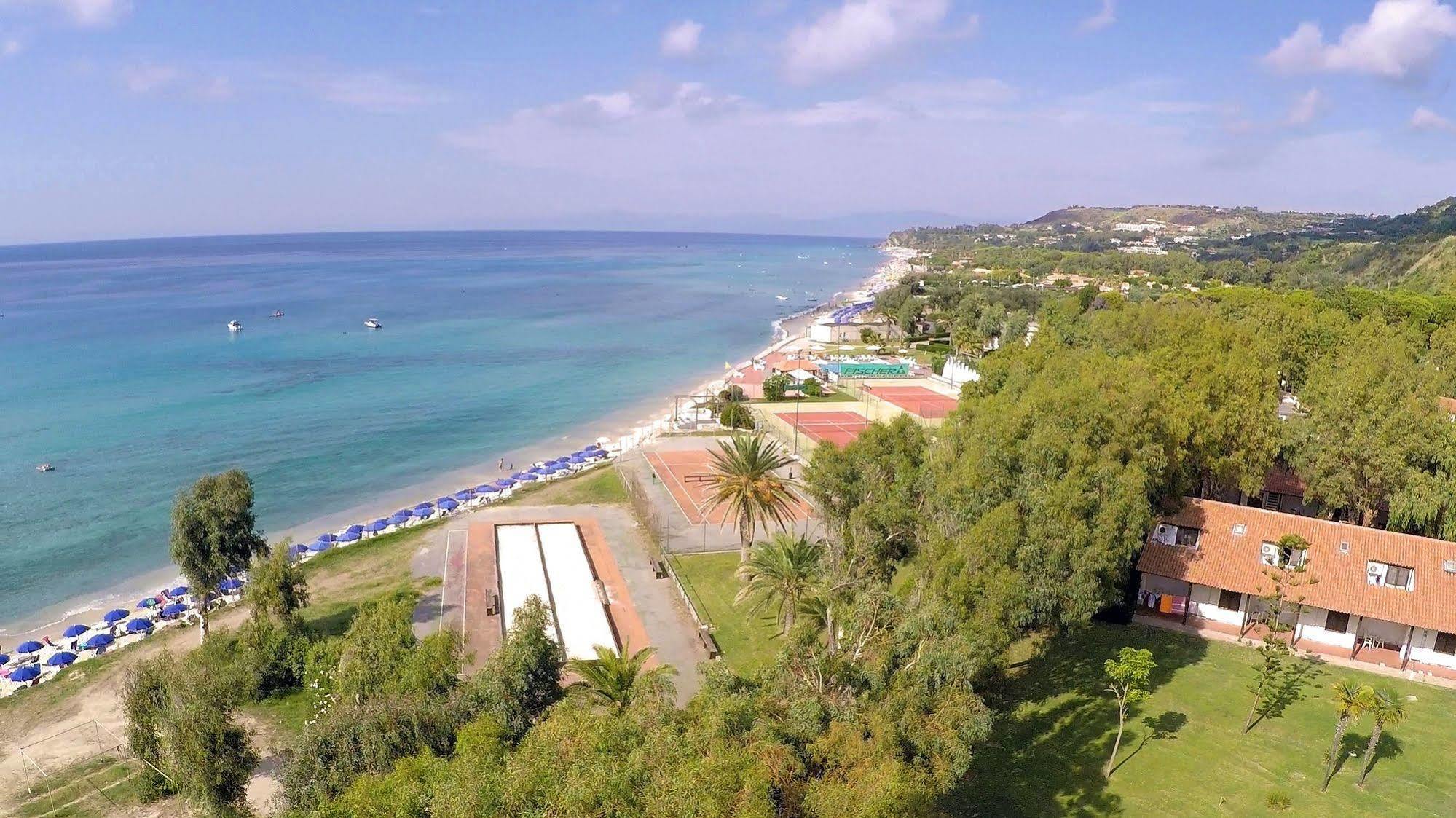 Villaggio Sabbie Bianche 赞布隆内 外观 照片