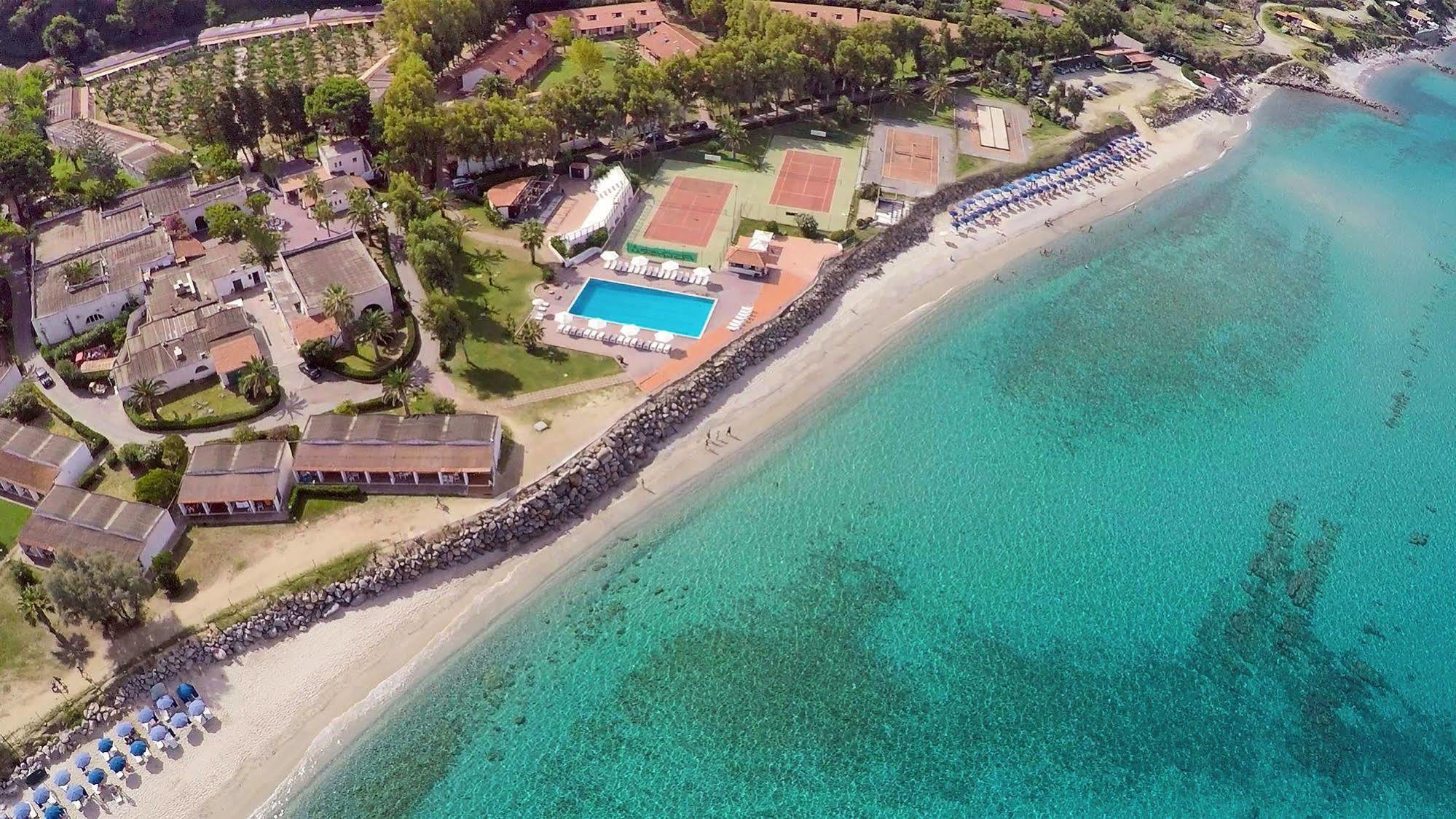 Villaggio Sabbie Bianche 赞布隆内 外观 照片